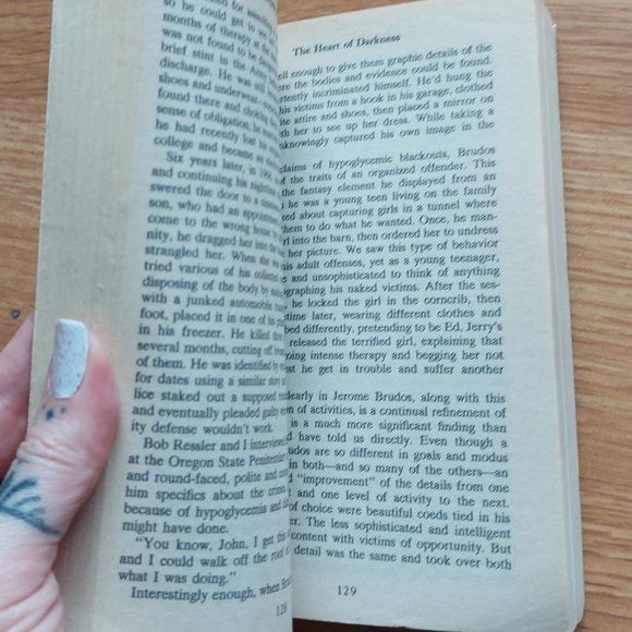 Mix & Match 3 for $10 Books! - Blood of the Fold: Sword of Truth - Picture 7 of 7